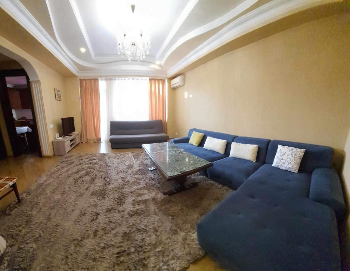 Appartments In Batumi Esterno foto